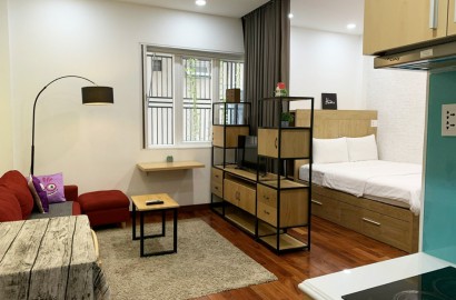 Serviced apartment for rent on Truong Sa street