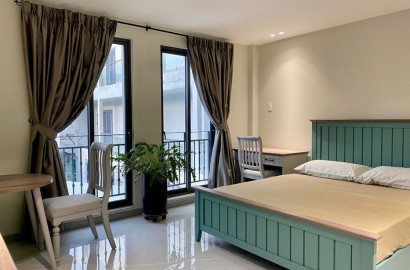 Serviced apartment with open view of Ho Hao Hon street