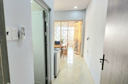 1 bedroom apartment with balcony, private washing machine on Nguyen Kiem street