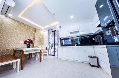 Nguyen Trai penthouse serviced apartment 1 bedroom for lease - full furnished & spacious