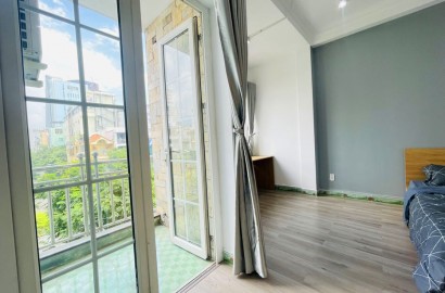 2 bedroom apartment with balcony on Hoang Dieu street