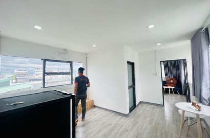 Penthouse 1 bedroom for rent on Tan Huong street
