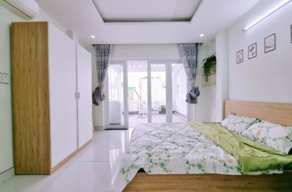 Studio apartment with large balcony in Do Thanh residence