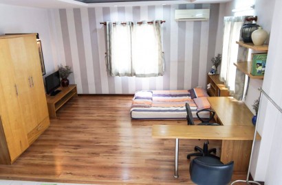 Studio apartment for rent on Vo Van Kiet street