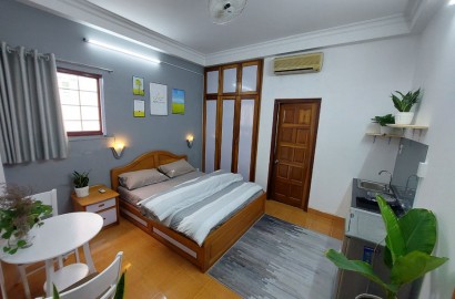 Small studio apartment on Nguyen Trai street