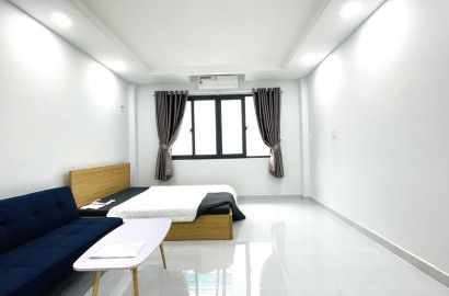 Studio apartment on Duong Quang Ham street