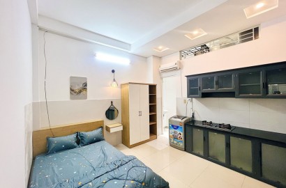 Ground floor studio apartment, private washing machine on Cong Hoa street