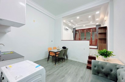 Spacious serviced apartmemt for rent on Chu Van An street in Binh Thanh District