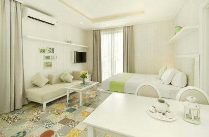 Luxury serviced apartment on Nguyen Cuu Van street