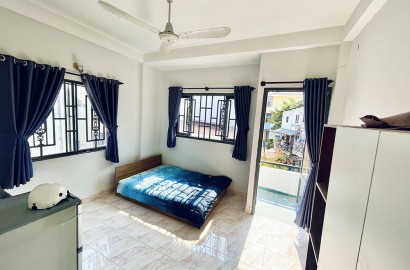 Studio apartmemt for rent with balcony on No Trang Long street - Binh Thanh District