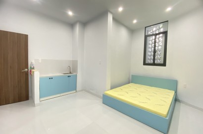 Ground floor apartment for rent with window on Dong Nai Street in District 10