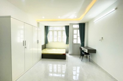 Serviced apartmemt for rent with balcony on Hoang Sa Street - District 1