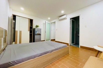 1 Bedroom apartment for rent with window on Nam Ky Khoi Nghia Street