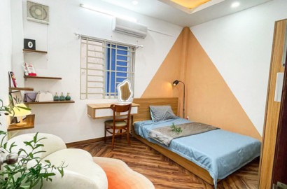 2 Bedrooms serviced apartment on Dang Van Ngu Street
