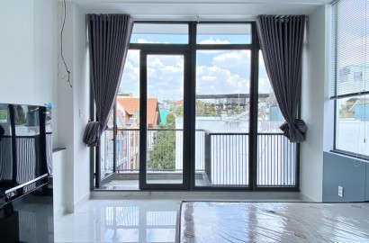 Serviced apartmemt for rent with balcony on Nguyen Canh Di Street in Tan Binh District