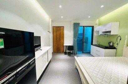 Serviced apartmemt for rent on Le Van Sy Street in D3