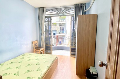 2 Bedrooms serviced apartment with balcony on To Hien Thanh Street