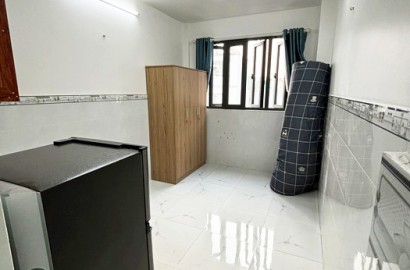 Serviced apartmemt for rent in District 4 on Hoang Dieu Street
