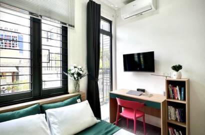 Cho thuê căn hộ dịch vụ ban công thiết kế hiện đại Cư Xá Trần Quang Diệu
