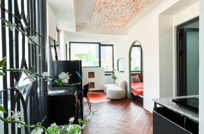 Bright 1 bedroom apartment for rent on Le Van Sy Street in District 3