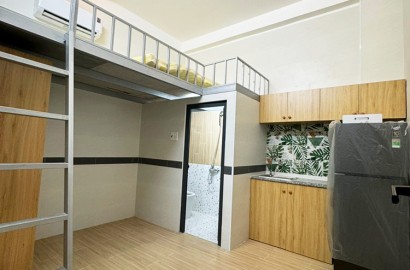 Duplex apartment for rent on Nguyen Lam Str