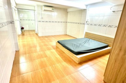 Cho thuê căn hộ 1 phòng ngủ tầng trệt đường Phạm Thị Tánh