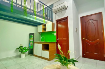 Duplex apartment for rent on Hoang Hoa Tham Str