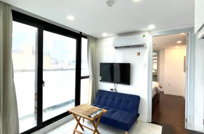 1 Bedroom apartment for rent with balcony, private washer on Nguyen Thong Street
