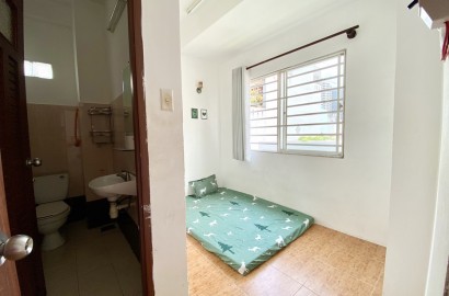 Cho thuê phòng có cửa sổ ánh sáng đường Nguyễn Ngọc Lộc