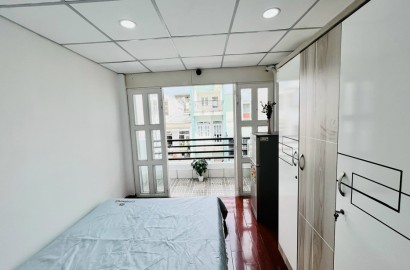 2 Bedrooms serviced apartment, 2 wc, private washer on Co Giang Street