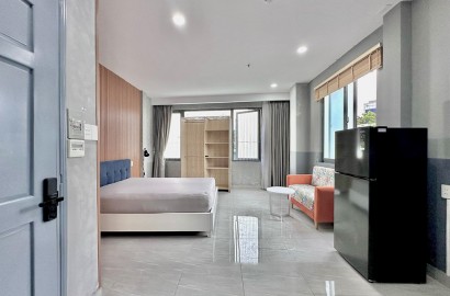 Spacious serviced apartmemt for rent on Nguyen Duy Duong Street