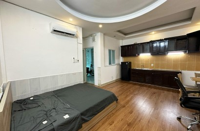 Ground floor apartment for rent on 3 Thang 2 Street