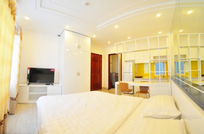 Cho thuê căn hộ dịch vụ, cửa sổ trời đường Nguyễn Văn Trỗi