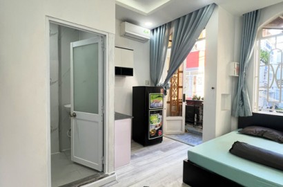 Studio apartmemt for rent with balcony in Tan Binh District on Nguyen Thanh Tuyen Street