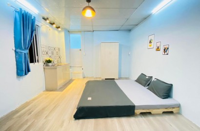 Studio Mini for rent on Nguyen Minh Hoang Street