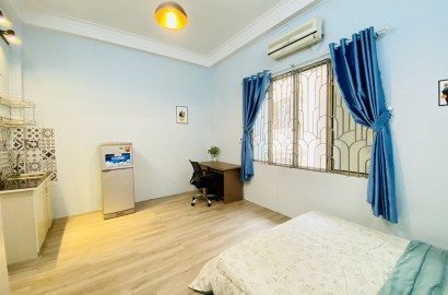 Studio apartmemt for rent in Tan Binh District on Nguyen Minh Hoang Street