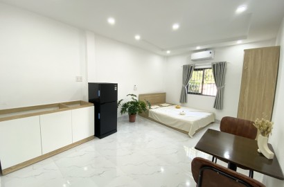 Cho thuê căn hộ dịch vụ mới đường Nơ Trang Long