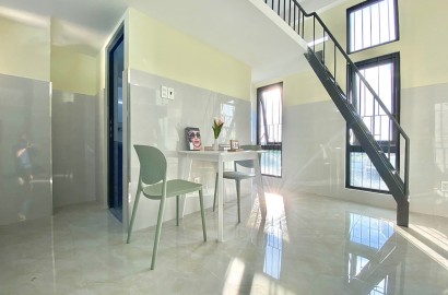 Bright Duplex apartment for rent on Binh Quoi street