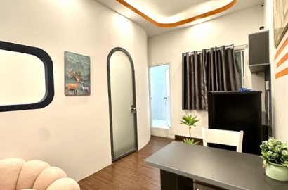 1 Bedroom apartment for rent on Hoa Hong Street