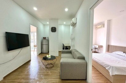 2 Bedrooms serviced apartment with fully furnished in District 1 on Tran Nhat Duat Street