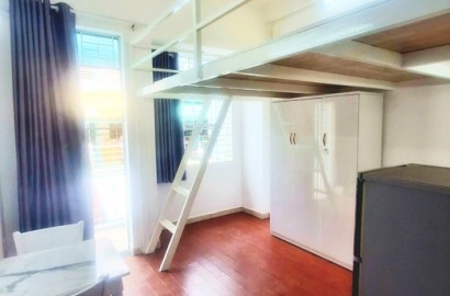 Duplex apartment for rent with balcony on Hoa Hao Street